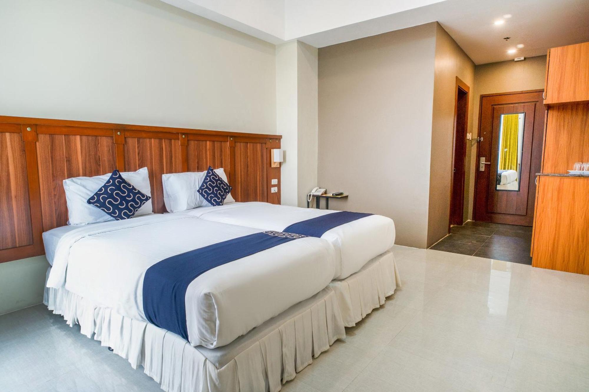 Capital O 460 World Palace Hotel Davao Екстер'єр фото
