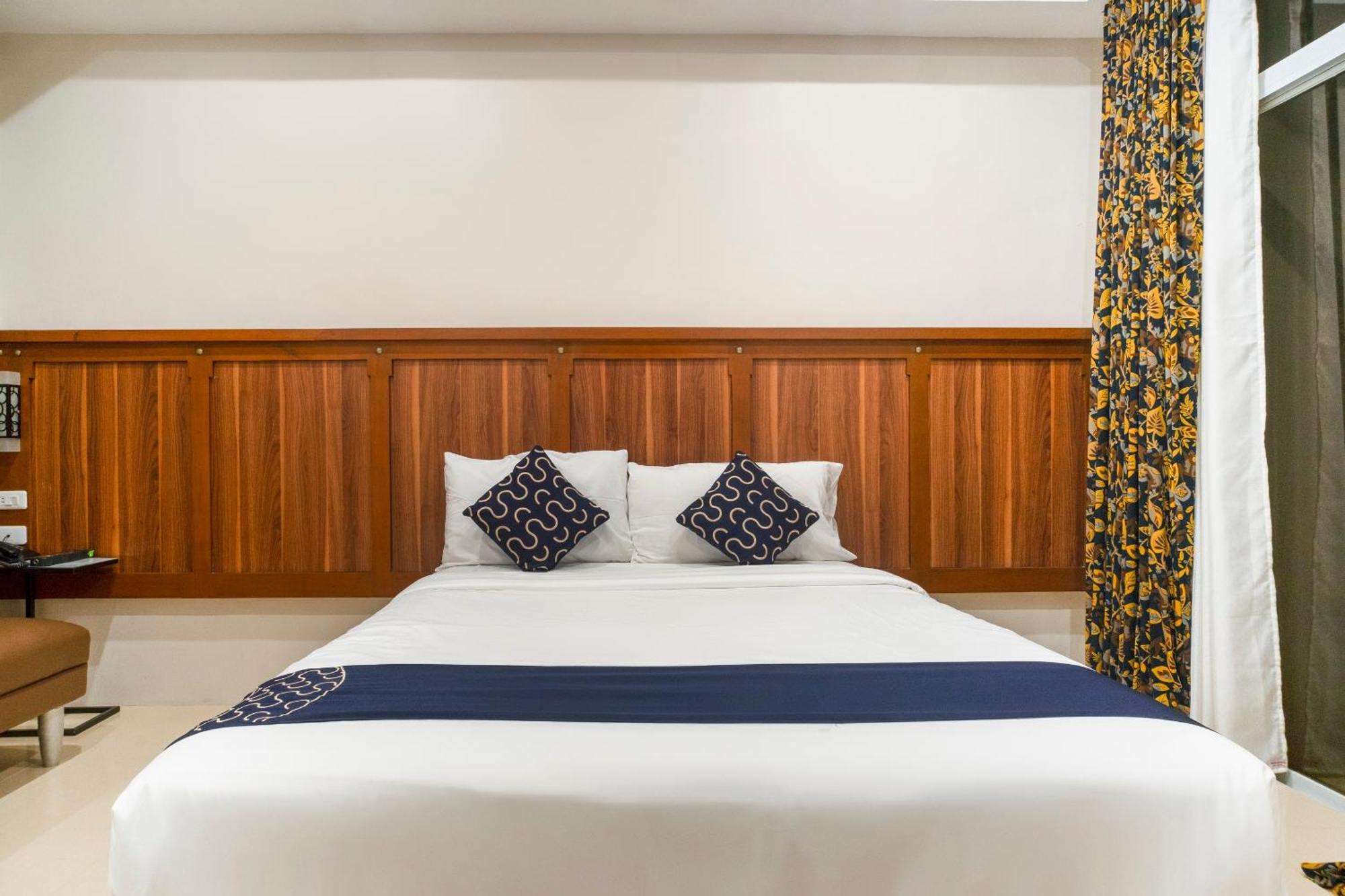 Capital O 460 World Palace Hotel Davao Екстер'єр фото